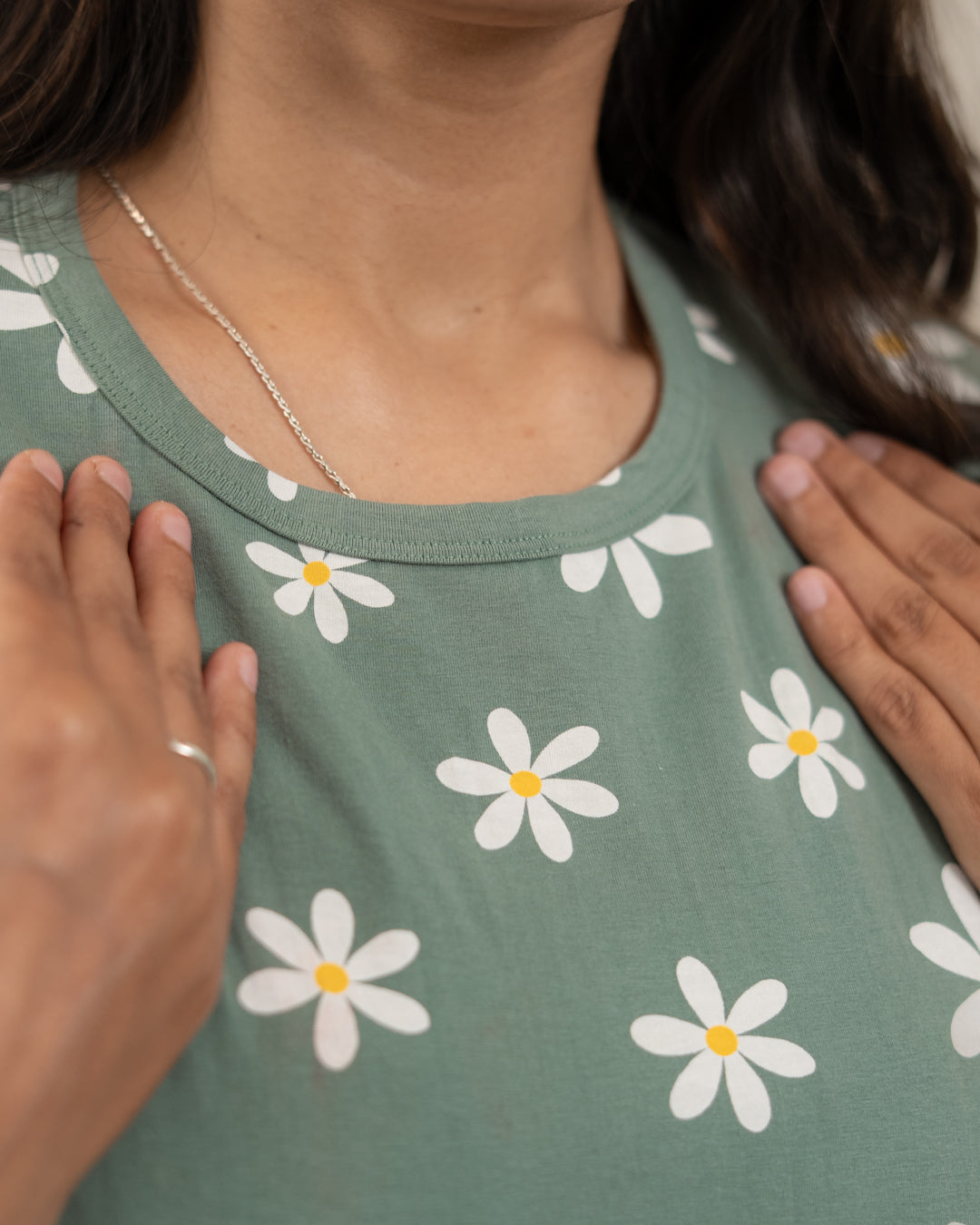 Mint daisy Full Length